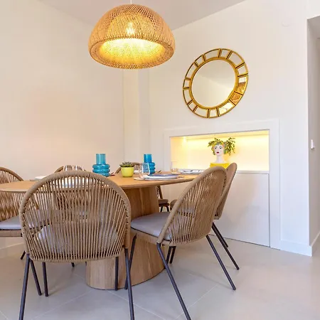 Genteel Costa De Nagueles Appartement